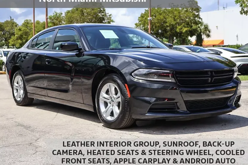 2022 Dodge Charger SXT photo 1