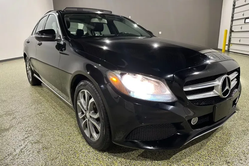 2016 Mercedes Benz C 300 4MATIC photo 1