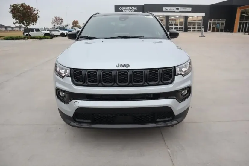 2026 Jeep Compass Limited photo 1