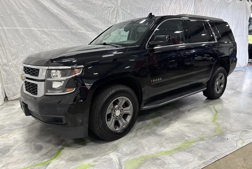 2018 Chevrolet Tahoe LS photo 1