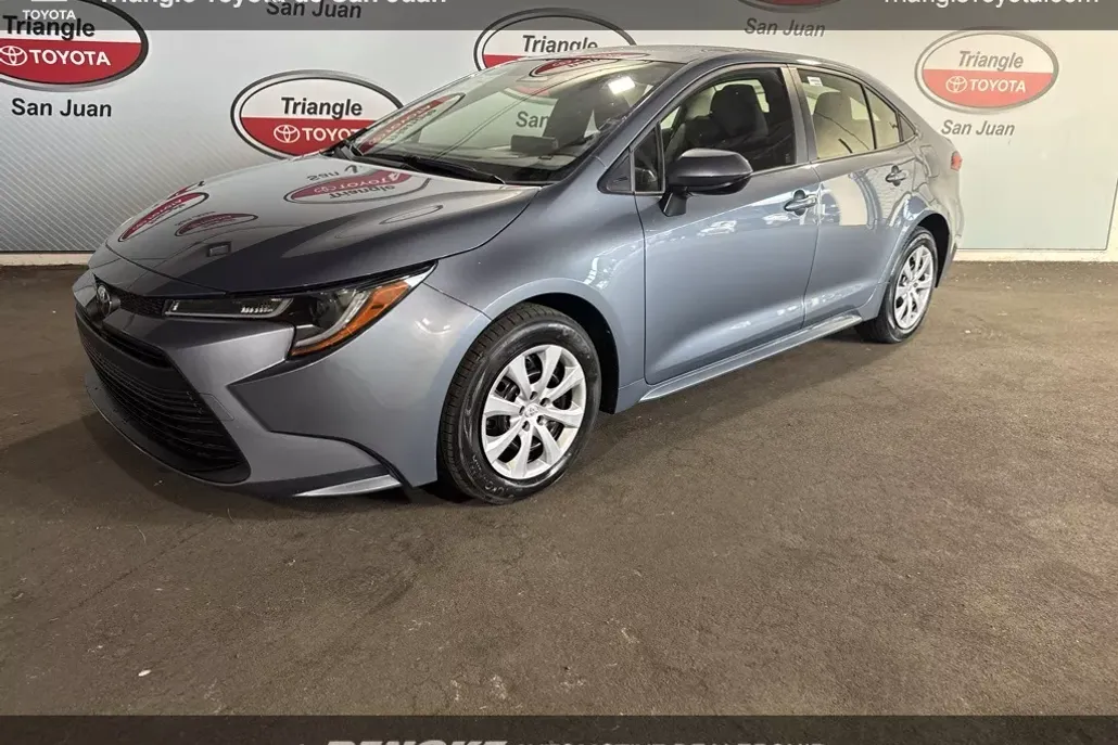2025 Toyota Corolla SE photo 1