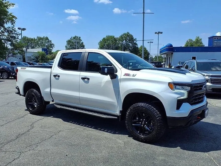 2022 Chevrolet Silverado 1500 LT Trail Boss photo 1