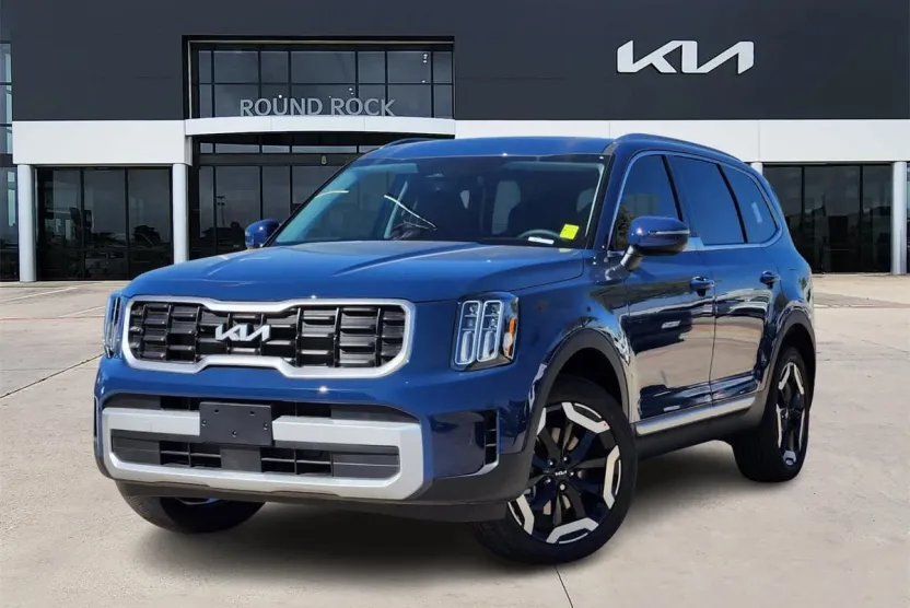 2025 Kia Telluride S photo 1