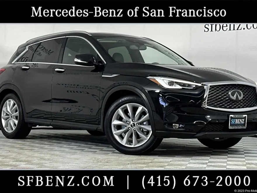2019 Infiniti QX50 Essential SPORT photo 1