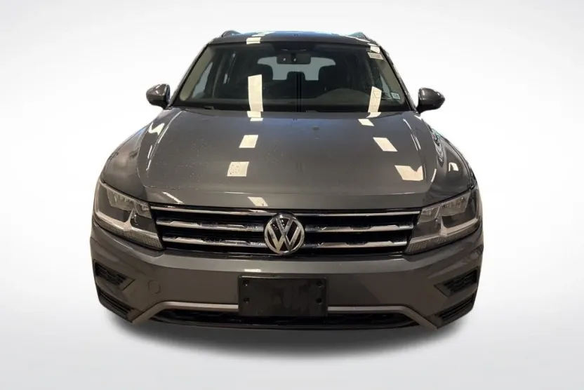 2018 Volkswagen Tiguan S photo 1