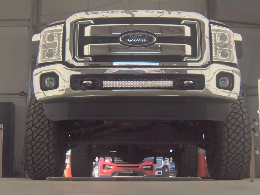 2016 Ford F-250 Lariat photo 1