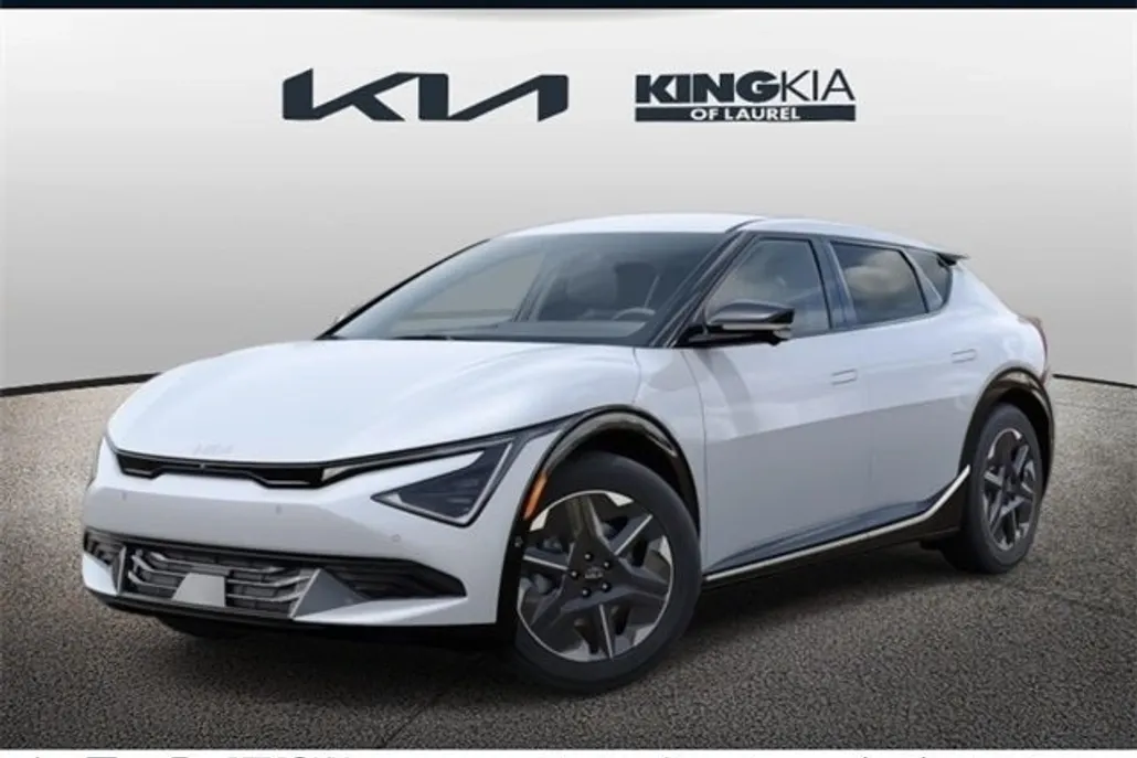2025 Kia EV6 Light photo 1