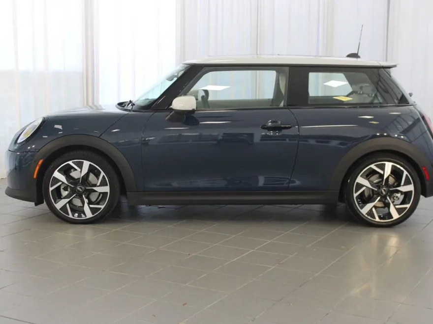 2025 Mini Cooper 2 Door Hardtop S photo 1