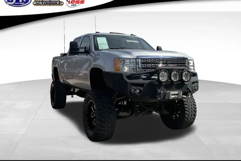 2013 Gmc Sierra SLE photo 1