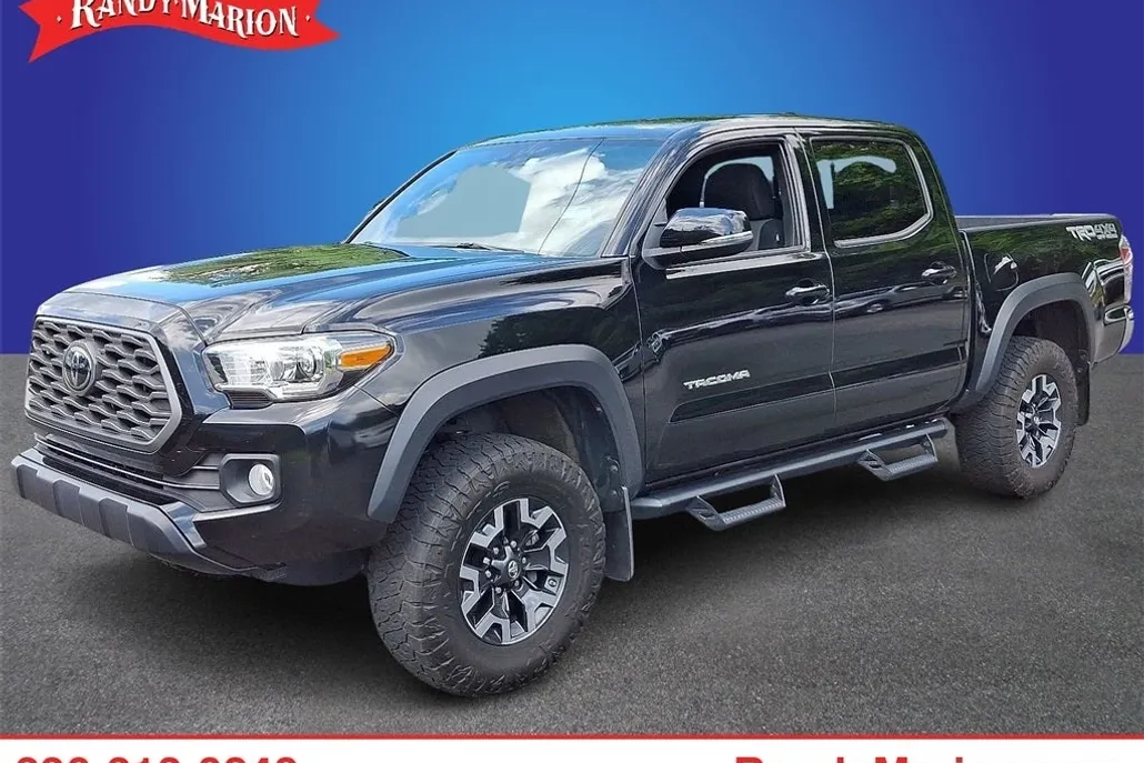 2021 Toyota Tacoma TRD Off-Road V6 photo 1