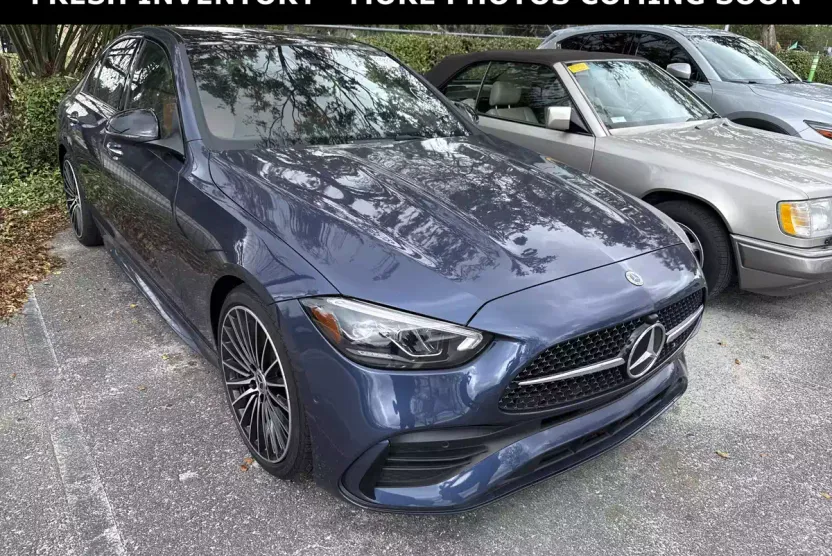 2024 Mercedes Benz C 300 photo 1