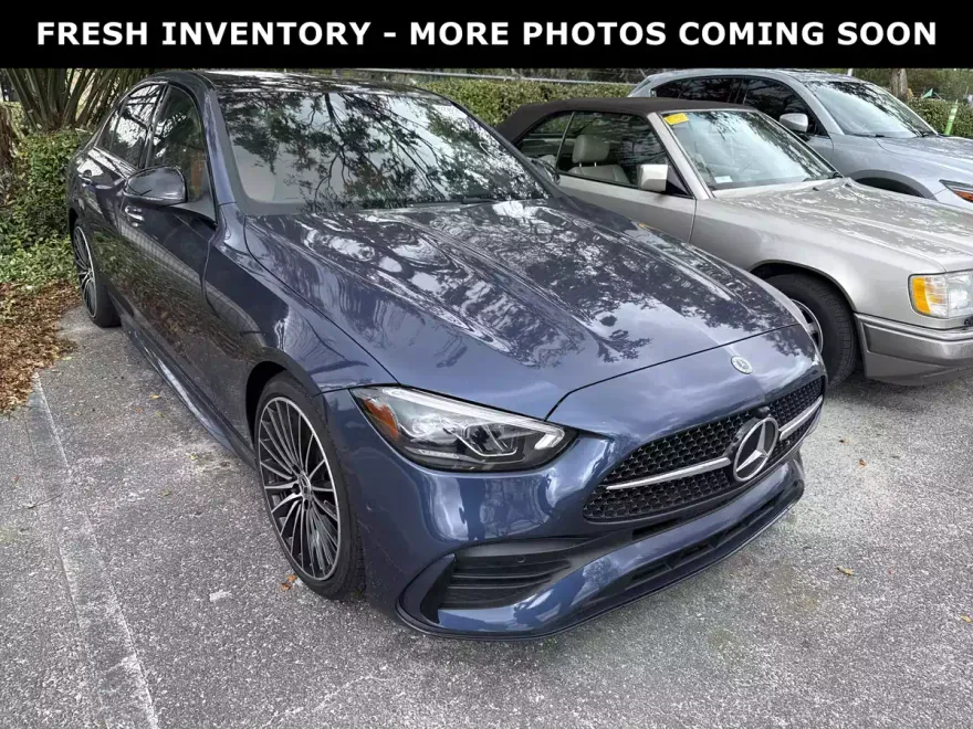 2024 Mercedes Benz C 300 photo 1