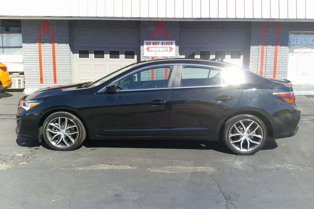 2021 Acura ILX Premium photo 1