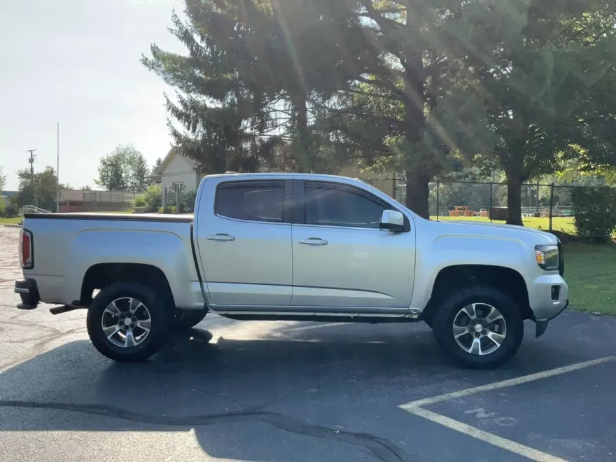 2016 Gmc Canyon SLE photo 2
