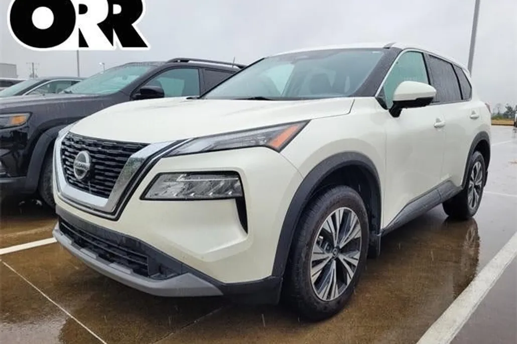 2021 Nissan Rogue SV photo 1