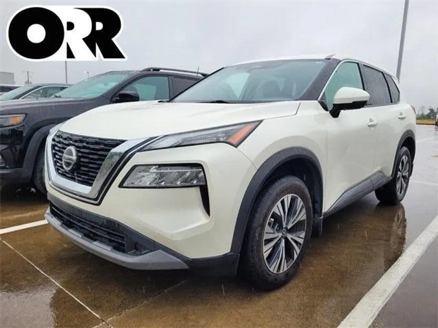 2021 Nissan Rogue SV photo 1