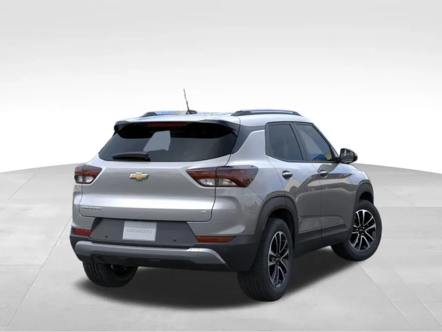 2026 Chevrolet Trailblazer LT photo 1