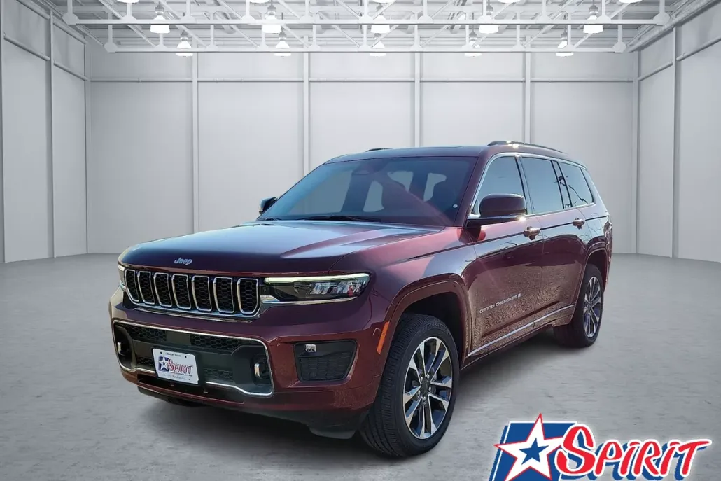 2025 Jeep Grand Cherokee Overland photo 1