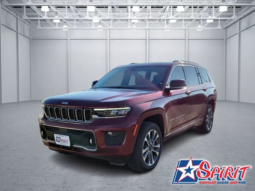 2025 Jeep Grand Cherokee Overland photo 1
