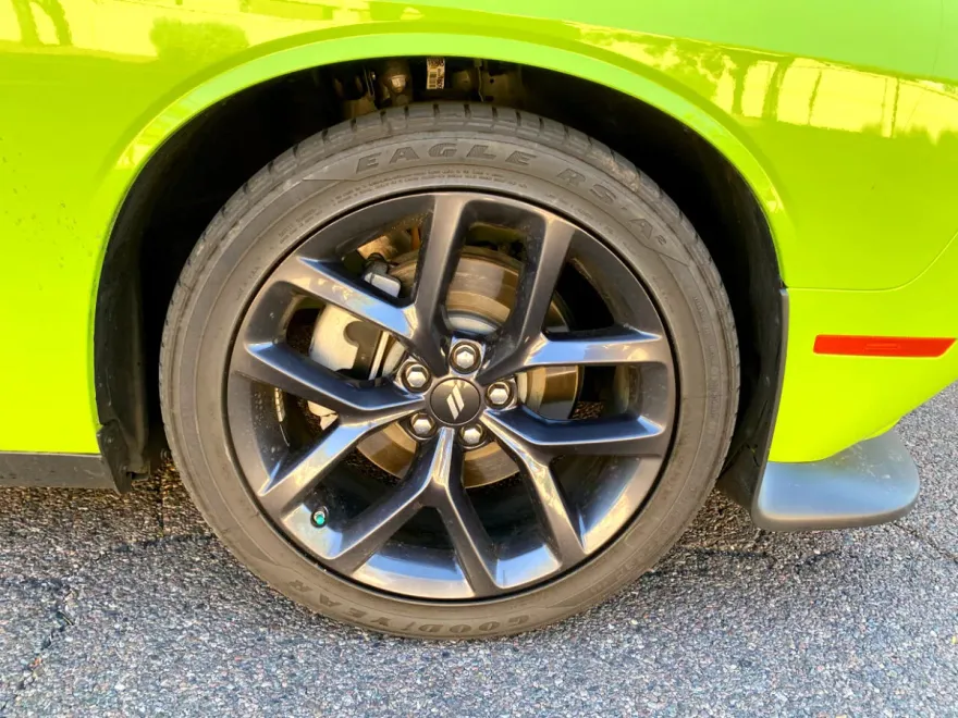 2023 Dodge Challenger R/T photo 7