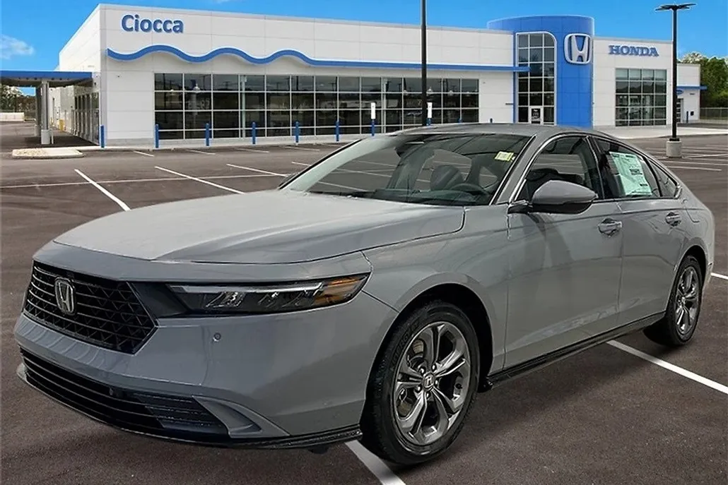 2025 Honda Accord Hybrid EX-L photo 1