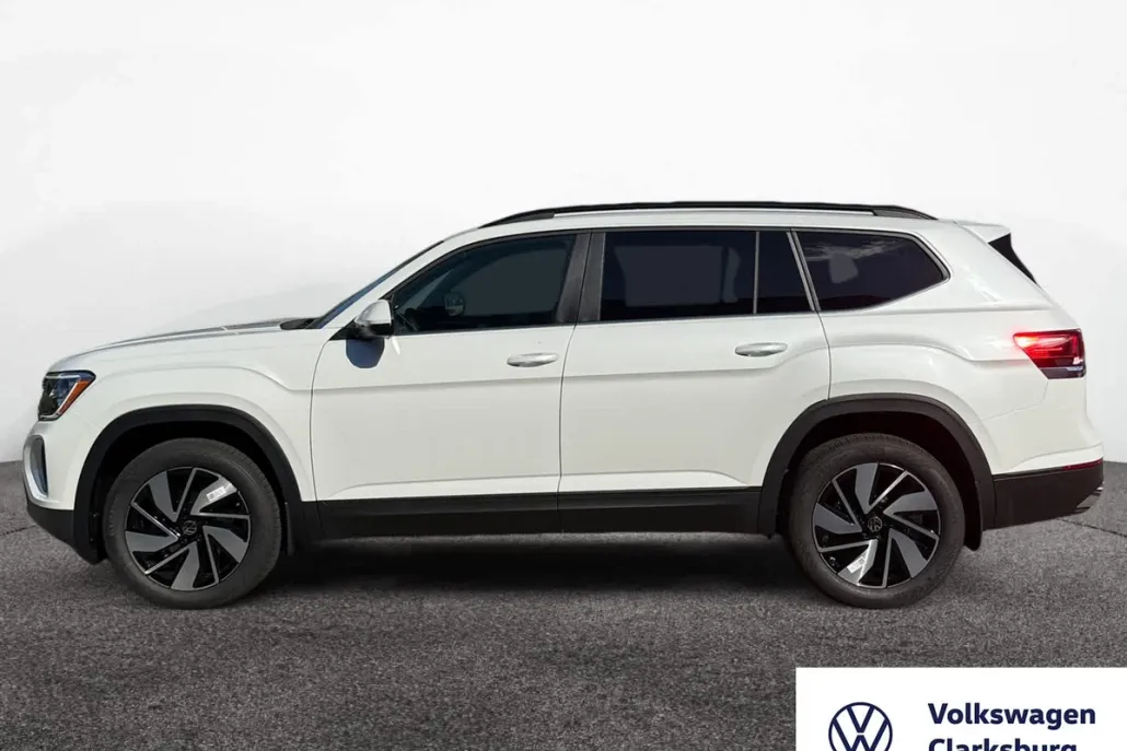 2026 Volkswagen Atlas SE Technology photo 1
