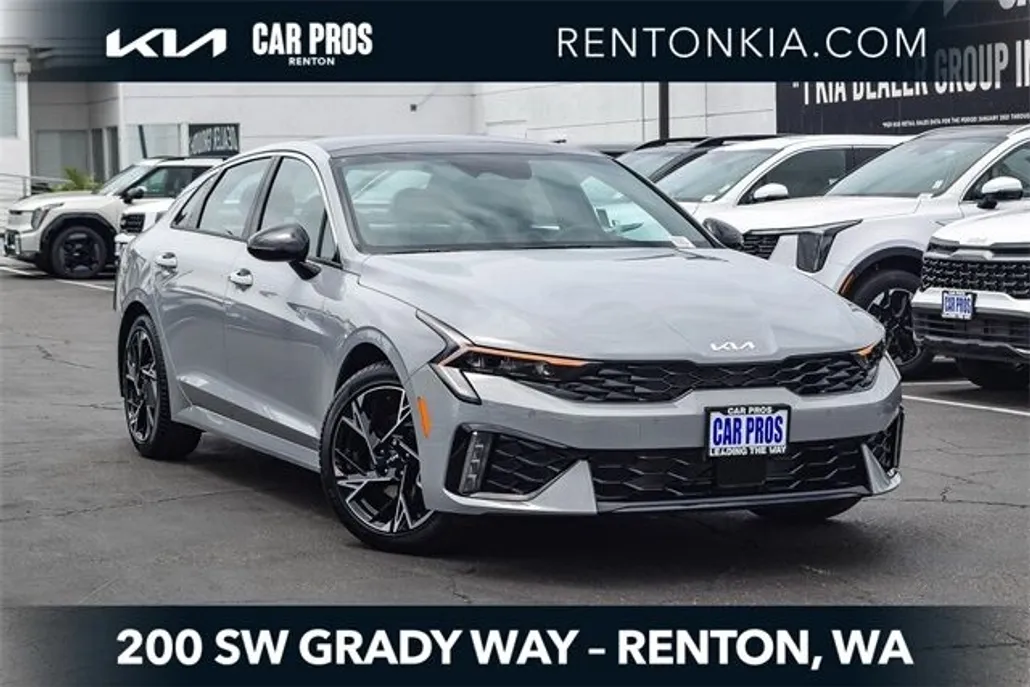 2025 Kia K5 GT-Line photo 1