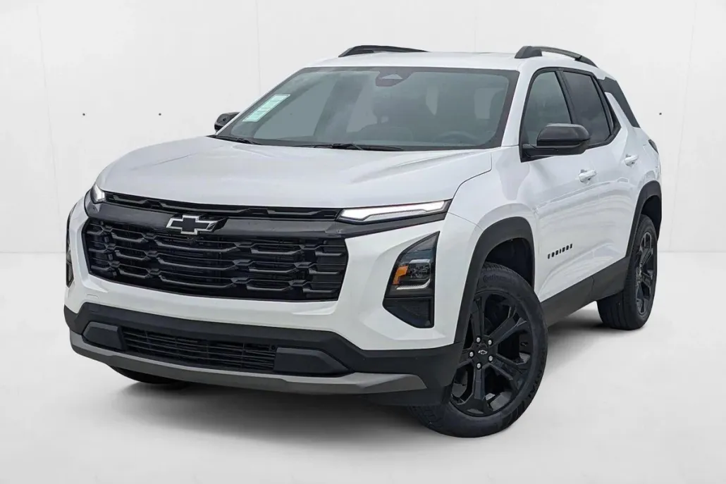 2026 Chevrolet Equinox LT photo 1