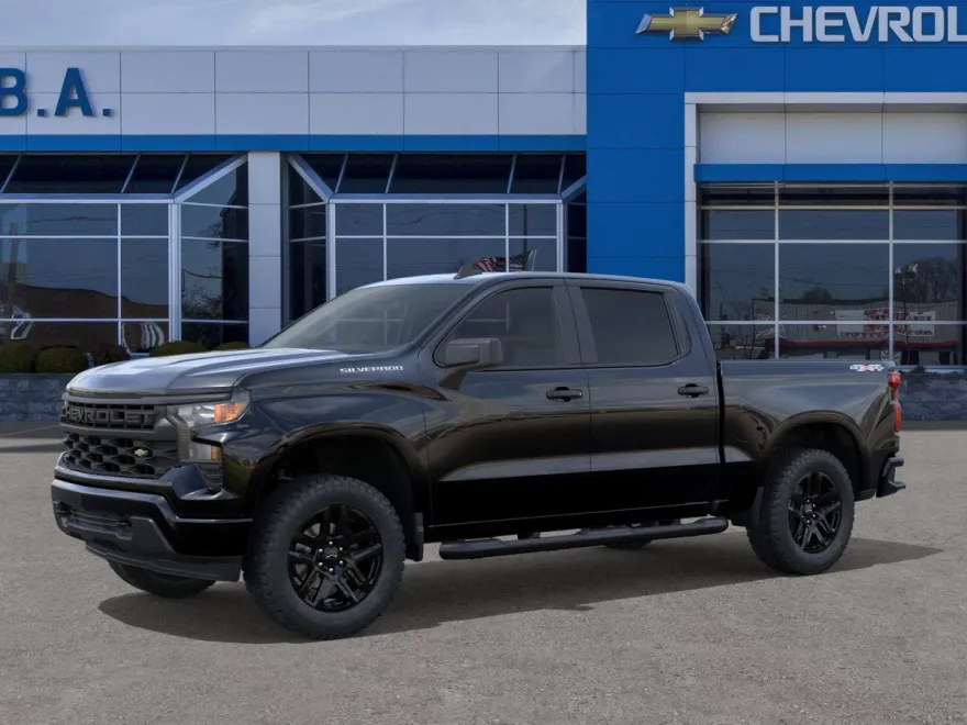 2026 Chevrolet Silverado 1500 Custom photo 1