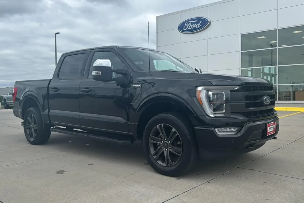 2022 Ford F-150 Lariat photo 1