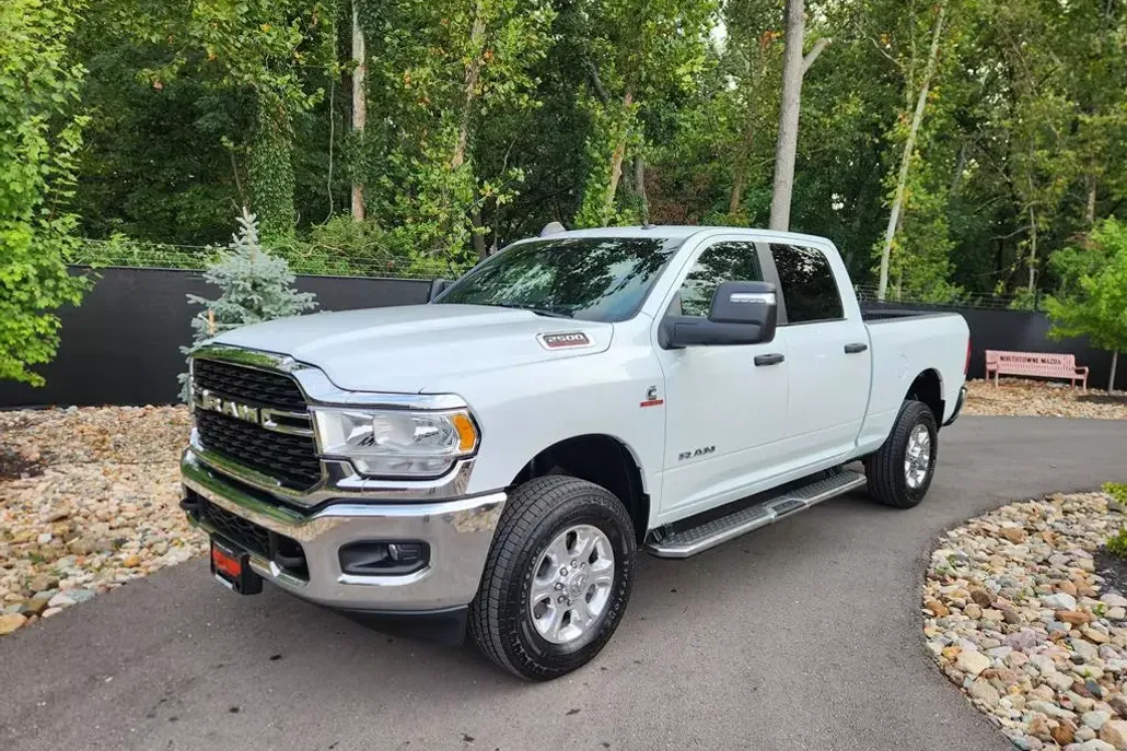 2024 Ram 2500 Big Horn photo 1