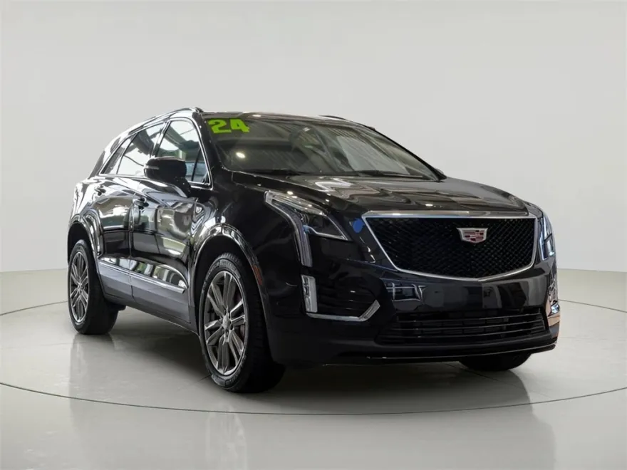 2024 Cadillac XT5 Sport photo 1