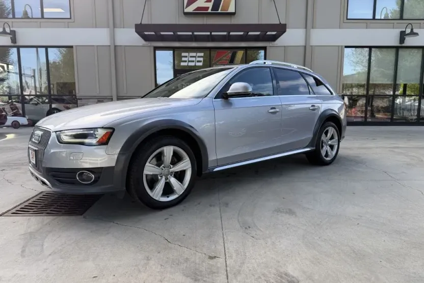 2015 Audi A4 Allroad Quattro Premium Plus photo 1