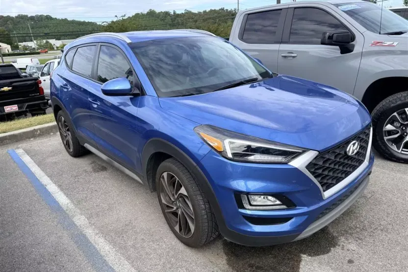 2019 Hyundai Tucson Sport photo 1