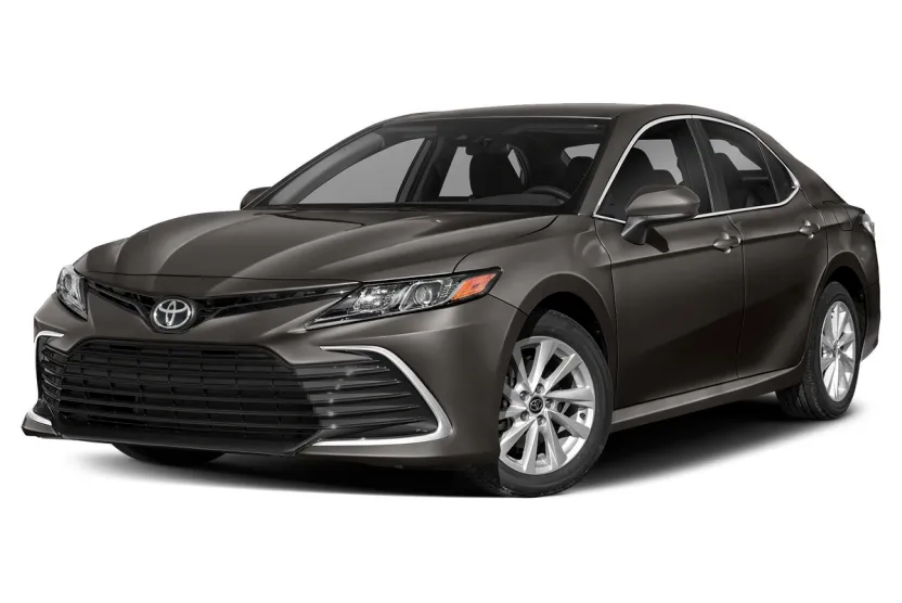 2022 Toyota Camry LE photo 1