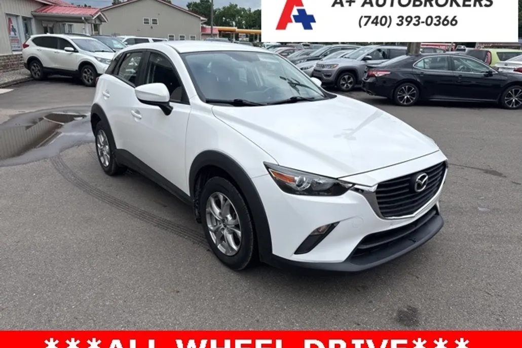 2017 Mazda CX-3 Sport photo 1