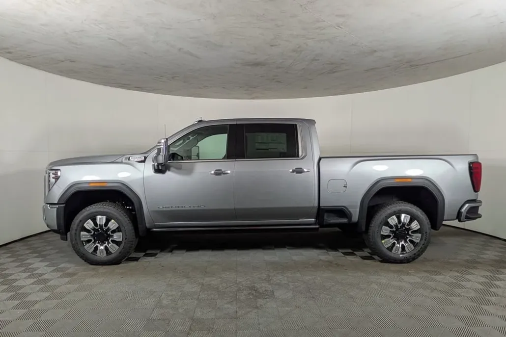 2025 Gmc Sierra 2500 HD Denali photo 1