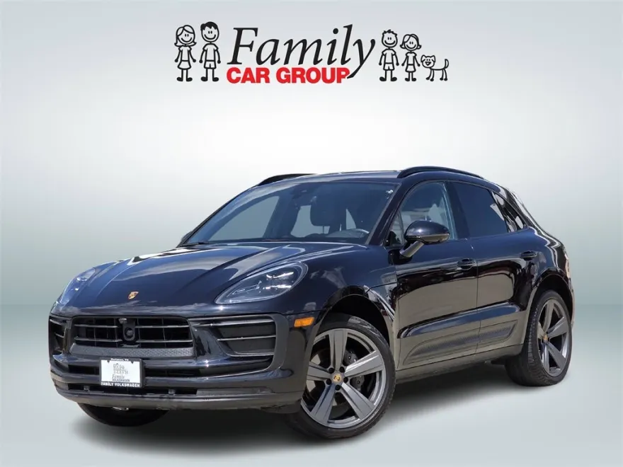 2023 Porsche Macan Base photo 1