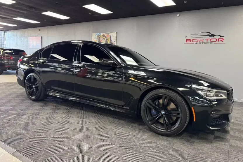 2018 Bmw 750i photo 1