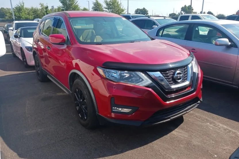 2017 Nissan Rogue S photo 1