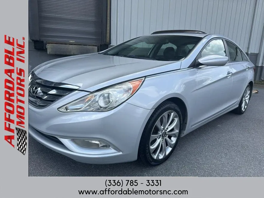 2013 Hyundai Sonata SE Limited photo 1