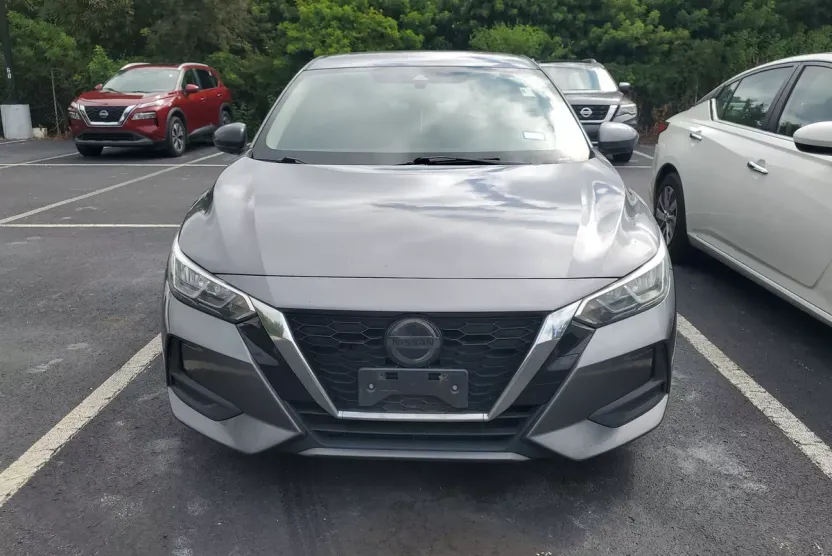2020 Nissan Sentra S photo 1