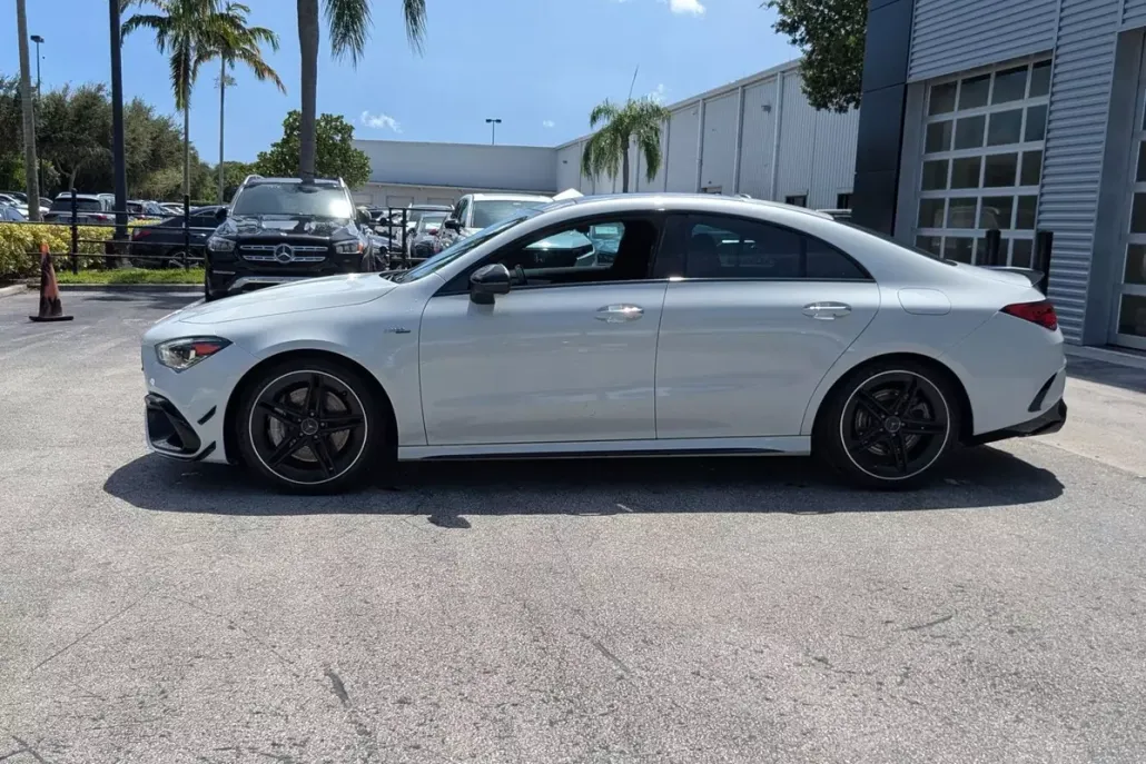 2020 Mercedes Benz CLA AMG 45 4MATIC photo 1