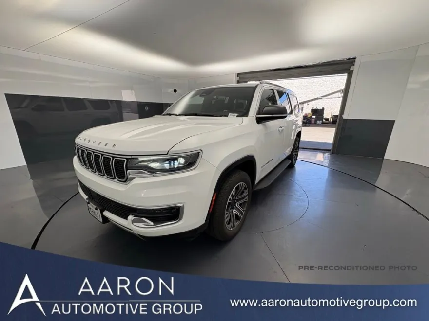 2024 Jeep Wagoneer Series II photo 1