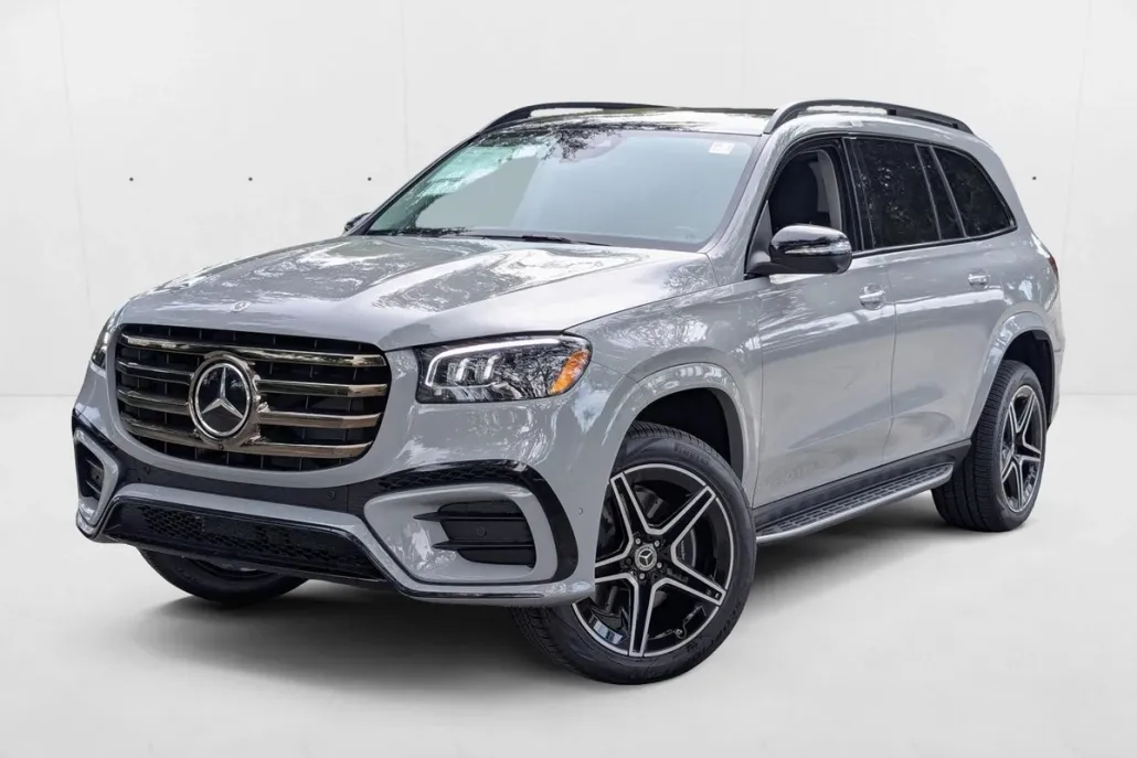 2026 Mercedes Benz GLS 450 4MATIC photo 1