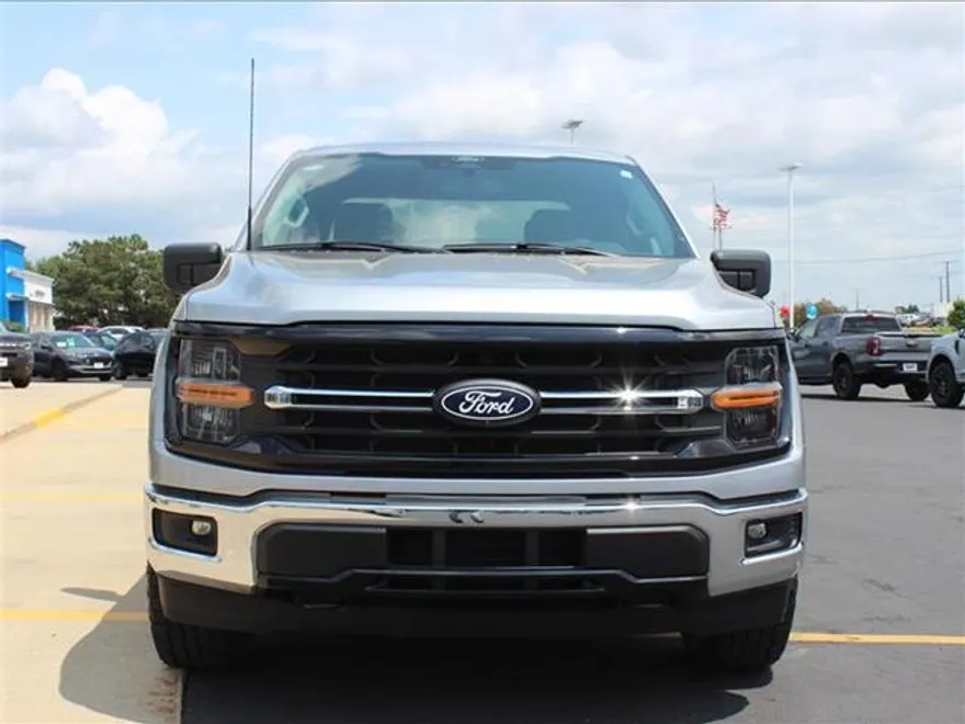 2024 Ford F-150 XLT photo 1