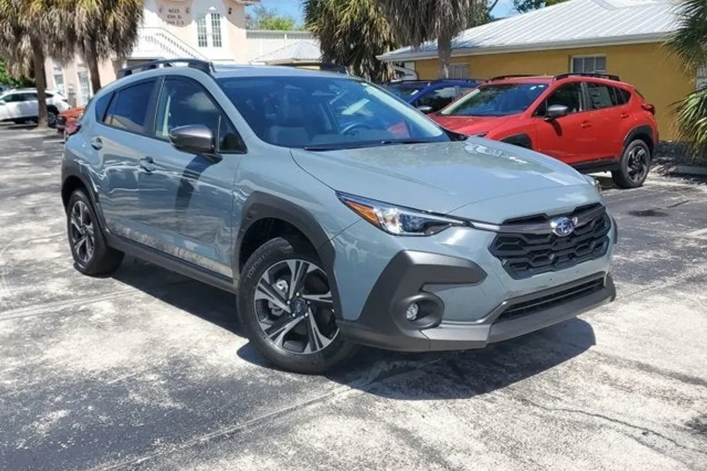 2025 Subaru Crosstrek Premium photo 1