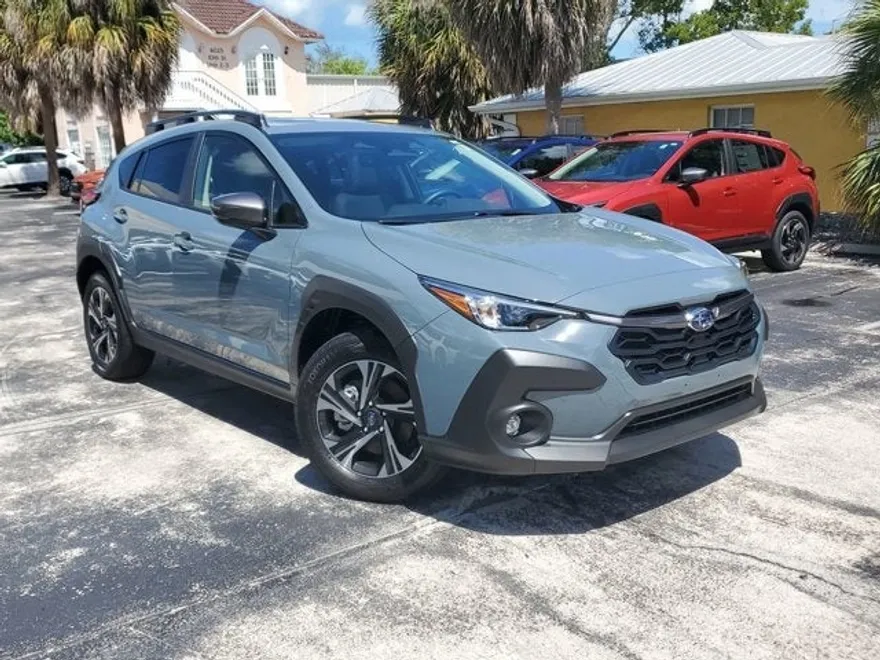 2025 Subaru Crosstrek Premium photo 1