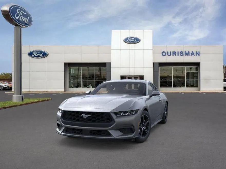 2025 Ford Mustang EcoBoost photo 1