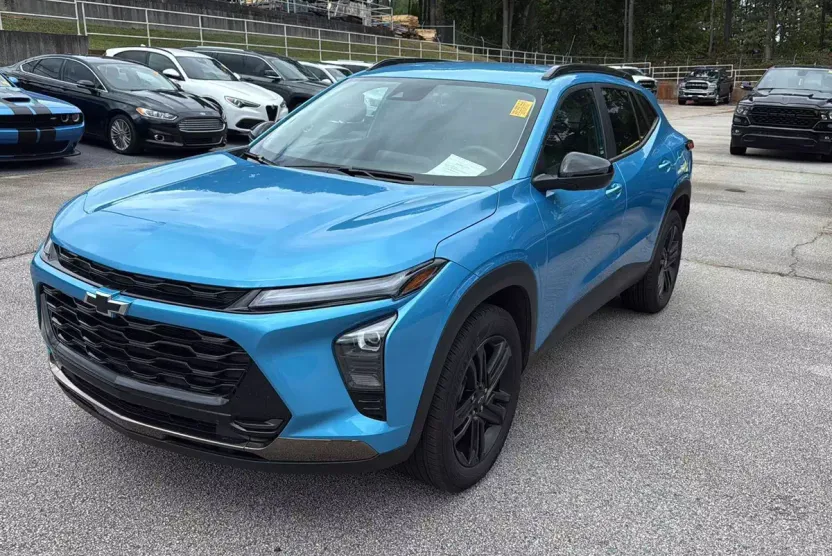 2025 Chevrolet Trax ACTIV photo 1